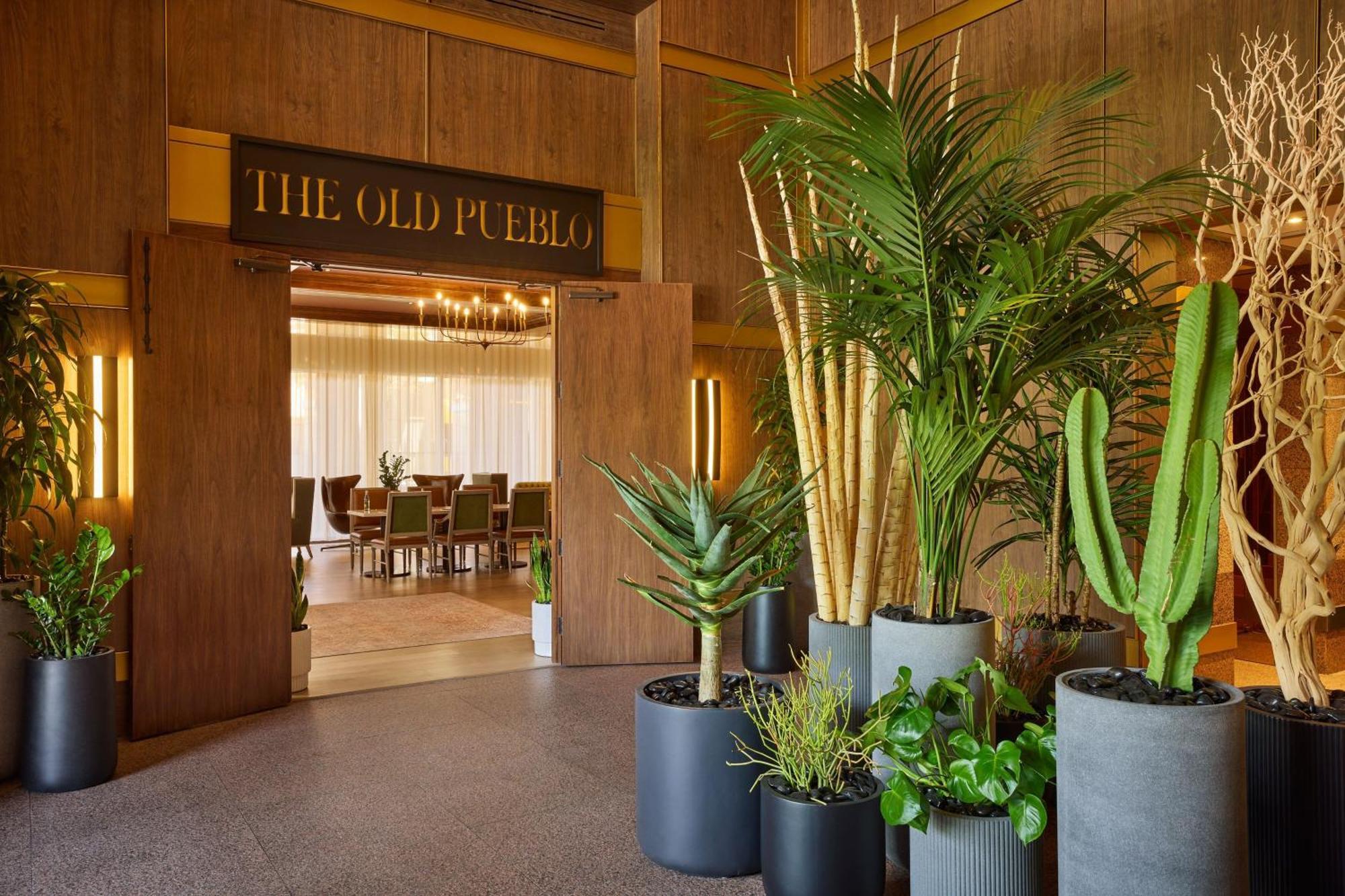 The Leo Kent Hotel, Tucson, A Tribute Portfolio Hotel Екстериор снимка